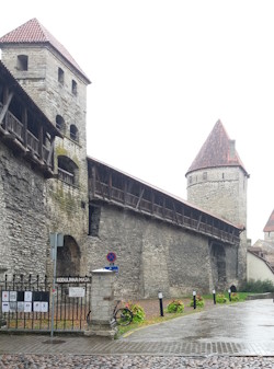 Talinn city walls